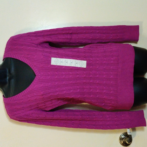 St. John's Bay Sweaters - St John's Bay Raspberry V Neck Long Sleeve Sweater NWT